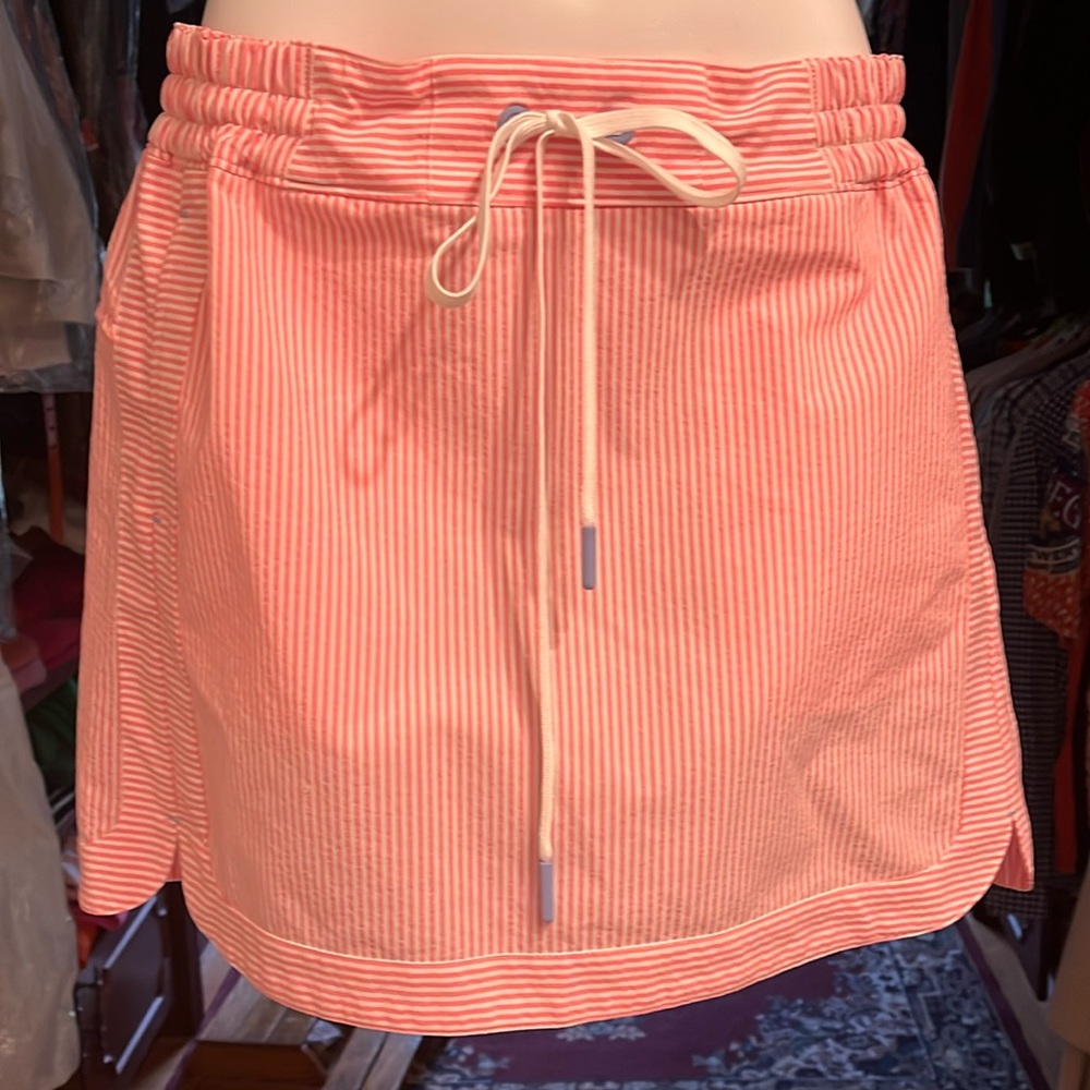 Vineyard Vines skirt